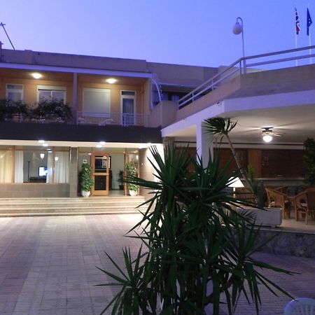 Hotel Ecoavenida Benicassim Bagian luar foto