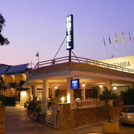 Hotel Ecoavenida Benicassim Bagian luar foto