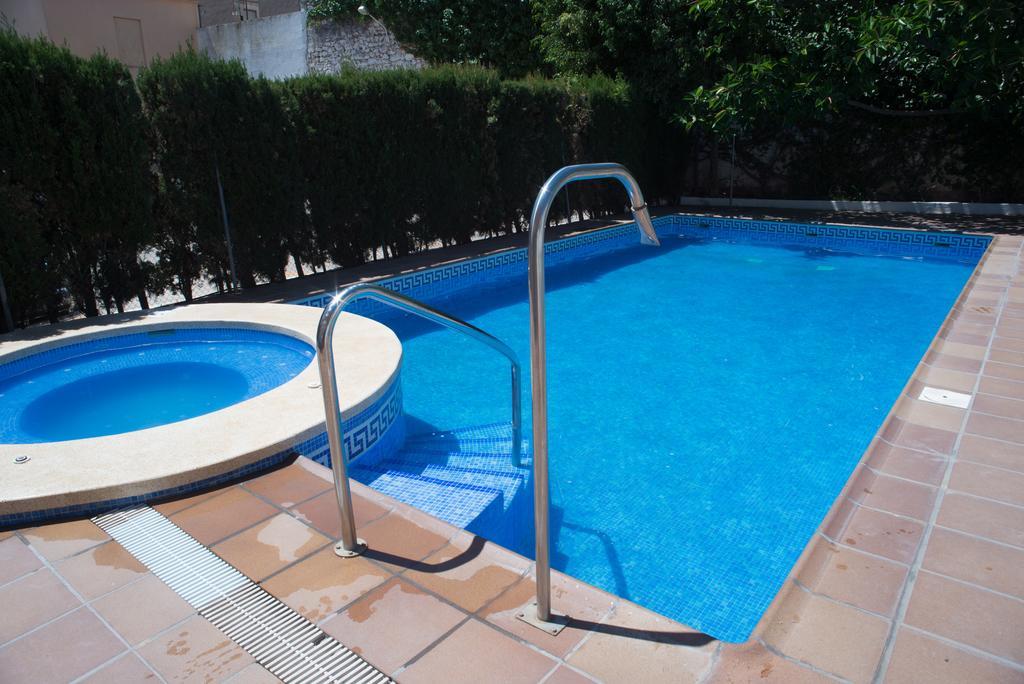 Hotel Ecoavenida Benicassim Bagian luar foto