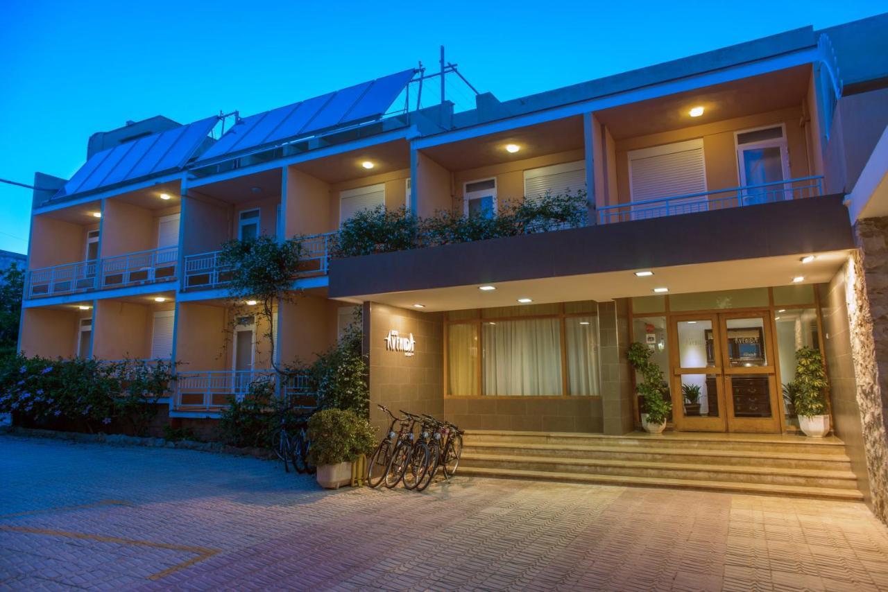 Hotel Ecoavenida Benicassim Bagian luar foto