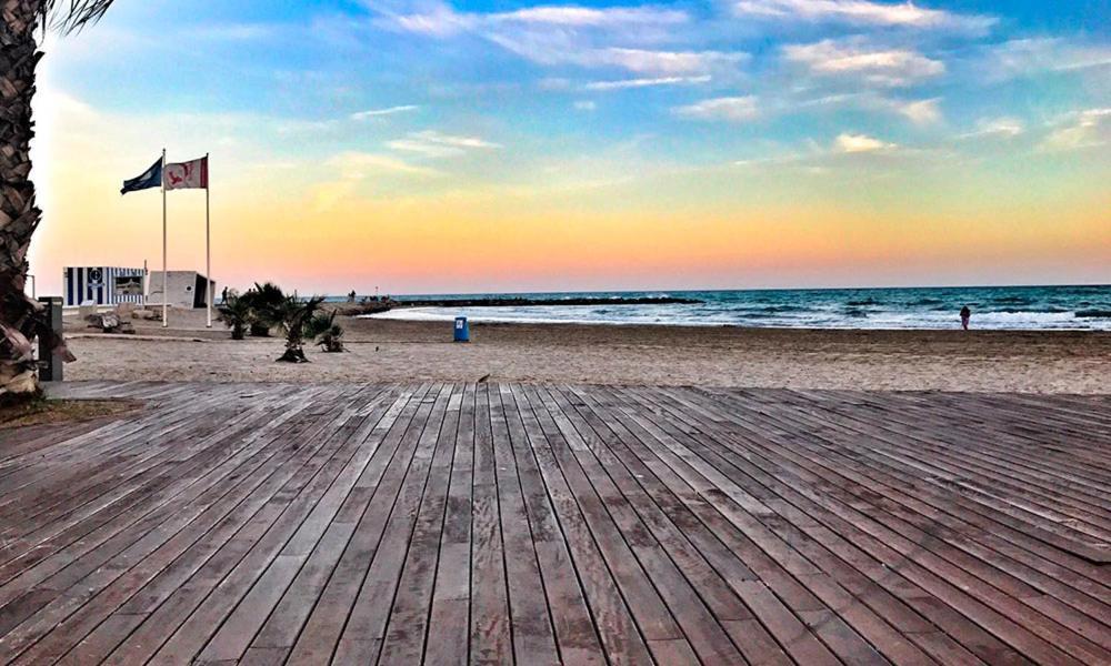 Hotel Ecoavenida Benicassim Bagian luar foto